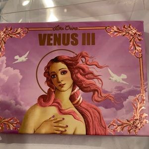 Lime Crime Venus eye shadow palette. new in box